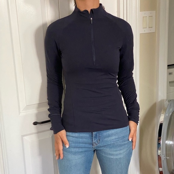Lululemon navy blue half zip pullover - Picture 5 of 13